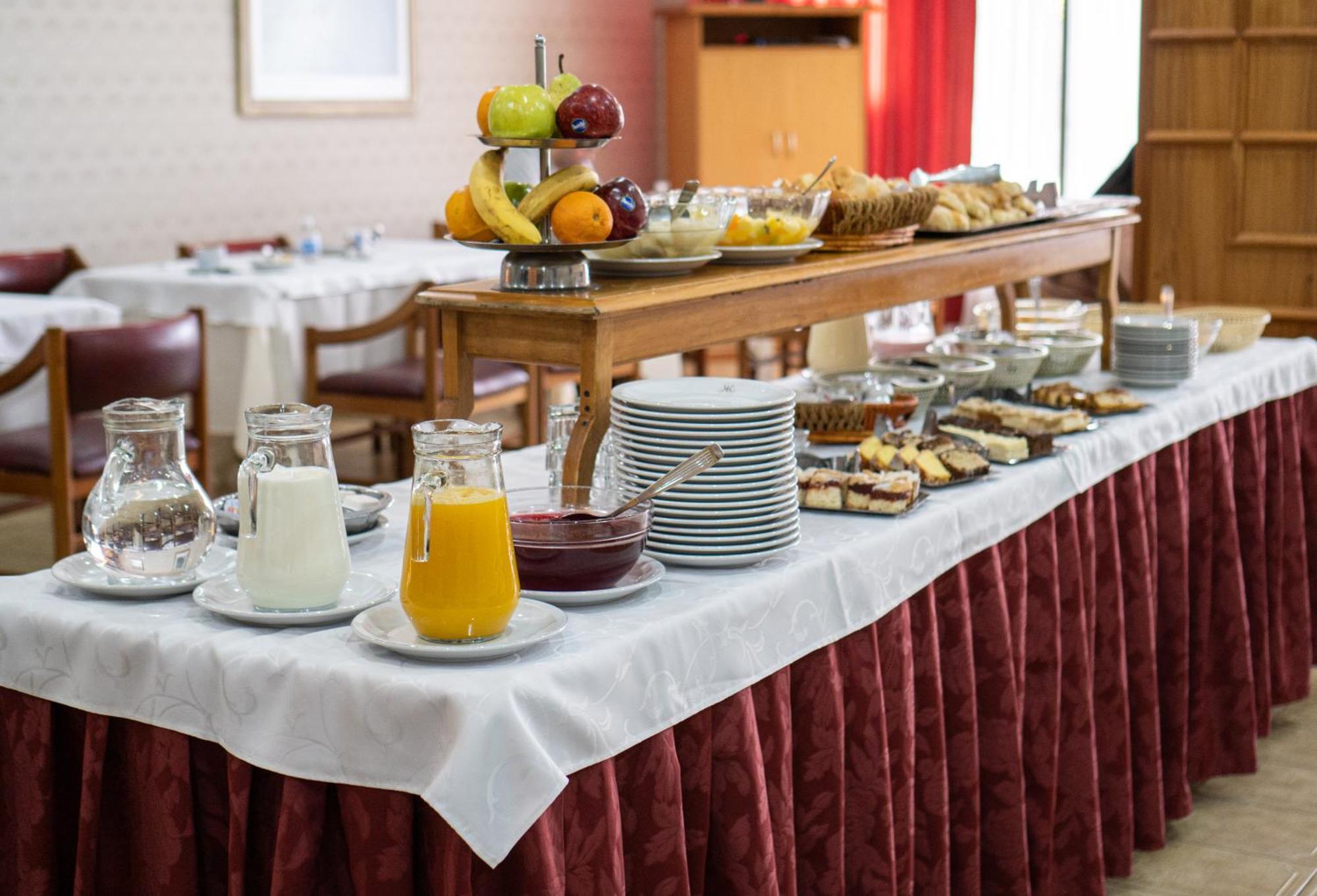 Hotel Libertador Trelew Kültér fotó