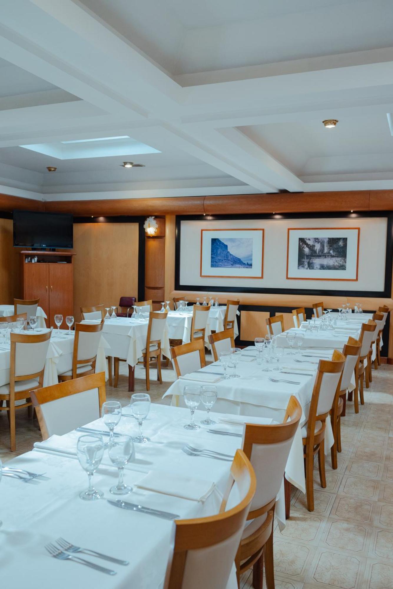Hotel Libertador Trelew Kültér fotó
